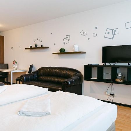 Flora Cozy Apartment Bratislava Exterior foto